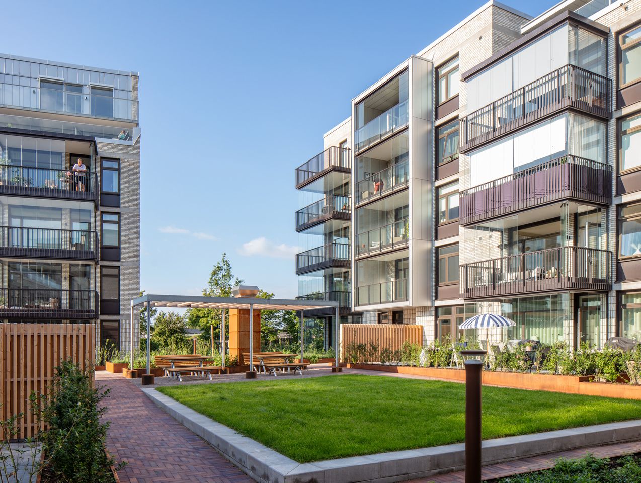 Exteriör bild över Granitor Properties bostäder Brf Pålsjöängar i Helsingborg