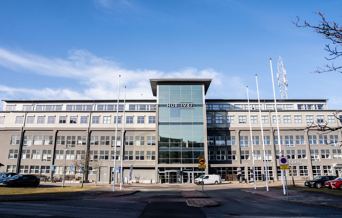 Hub 1947 är en kontorsfastighet med en spännande historia från 1947 och en framtid lika innovativ som dess omgivning