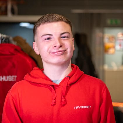 Närvid Esmaeil