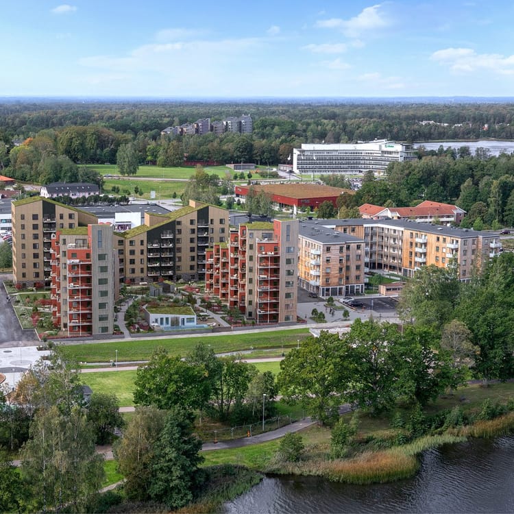 Exteriör bild över Granitor Properties bostäder Brf Biologen 1 i Växjö