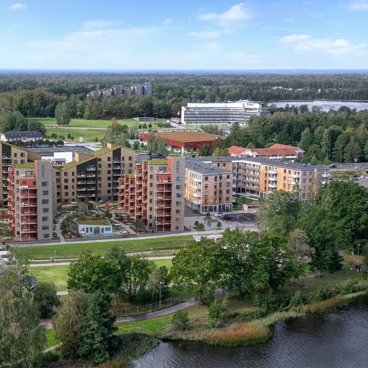 Exteriör bild över Granitor Properties bostäder Brf Biologen 2 i Växjö